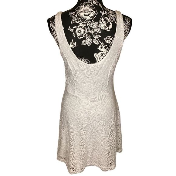 Apt 9 Ivory Skater Dress Coastal Beach Floral Vacation Travel Formal Easter - Picture 2 of 9